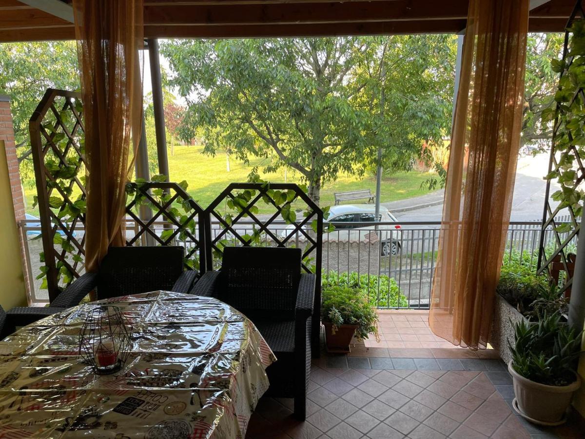 Appartamento garda felice Desenzano del Garda Esterno foto