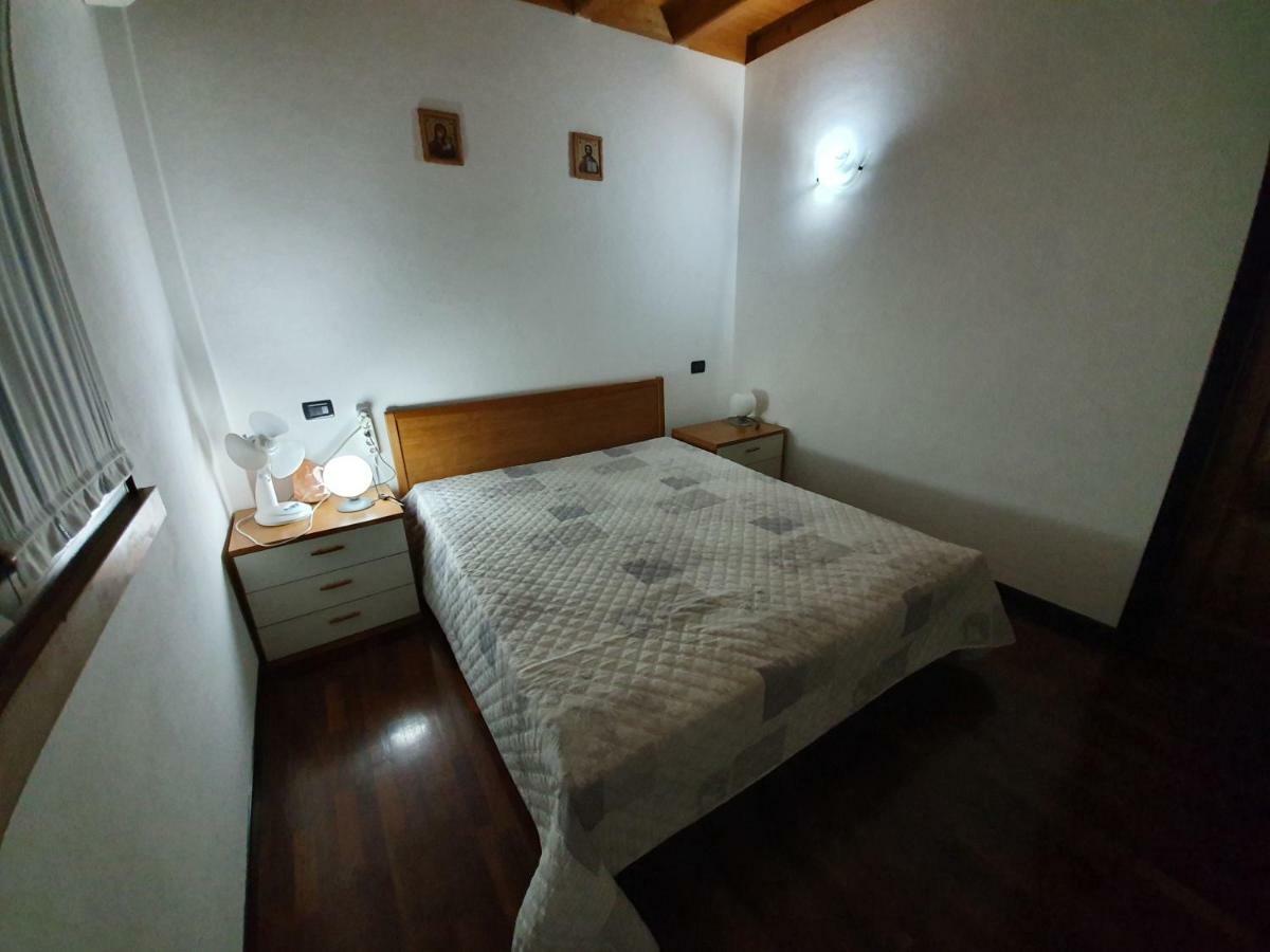 Appartamento garda felice Desenzano del Garda Esterno foto